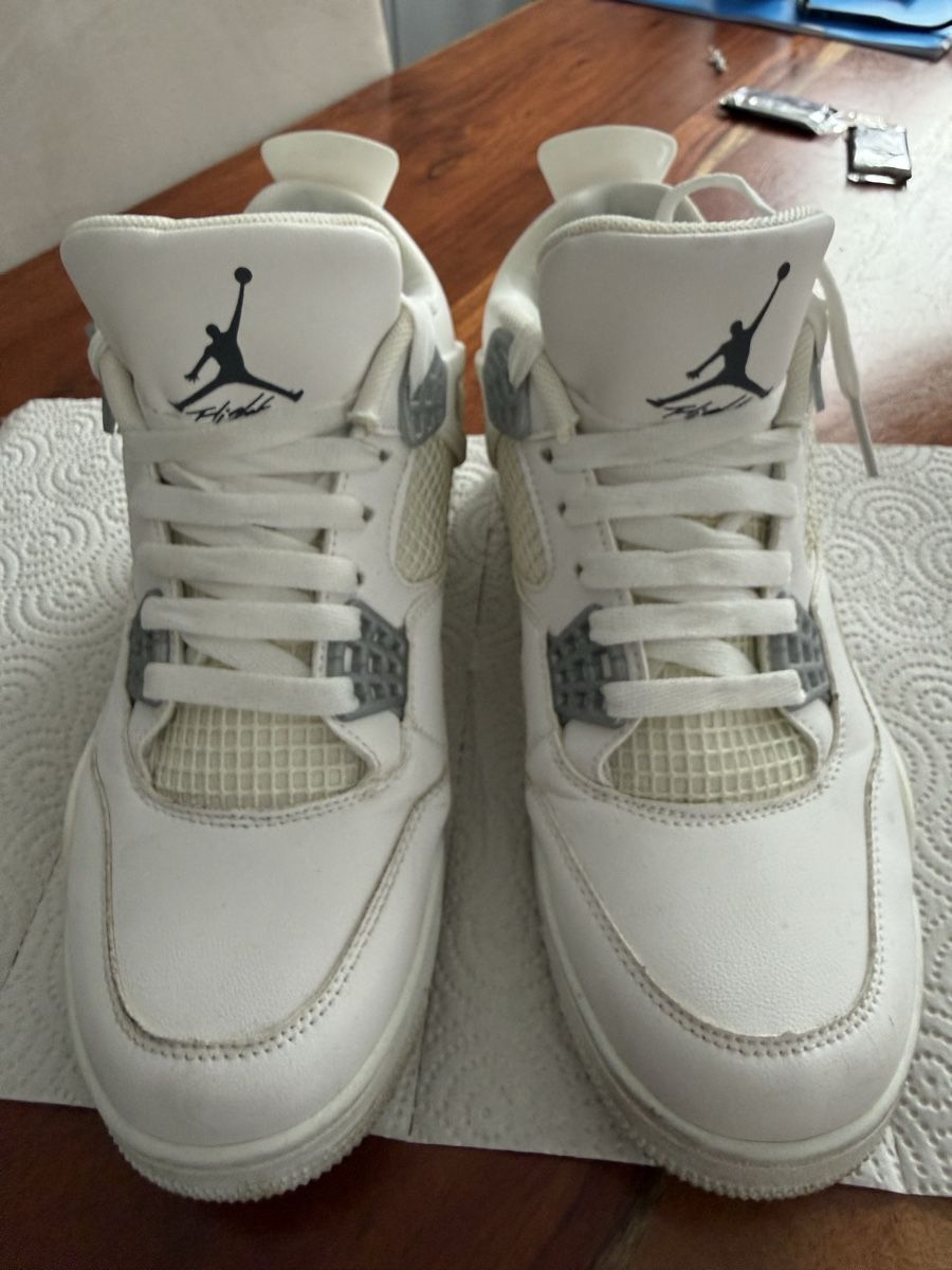 Jordan Scarpe da uomo: Nike Air Jordan Sneker – Usato da Burgdorf venduto da Nessy02