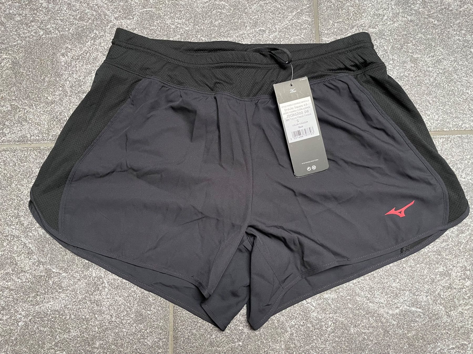Mizuno Pantaloni: Mizuno Damen Laufshorts Gr S – Nuovo e nell'imballaggio originale da Niederbipp venduto da Rosamunde44