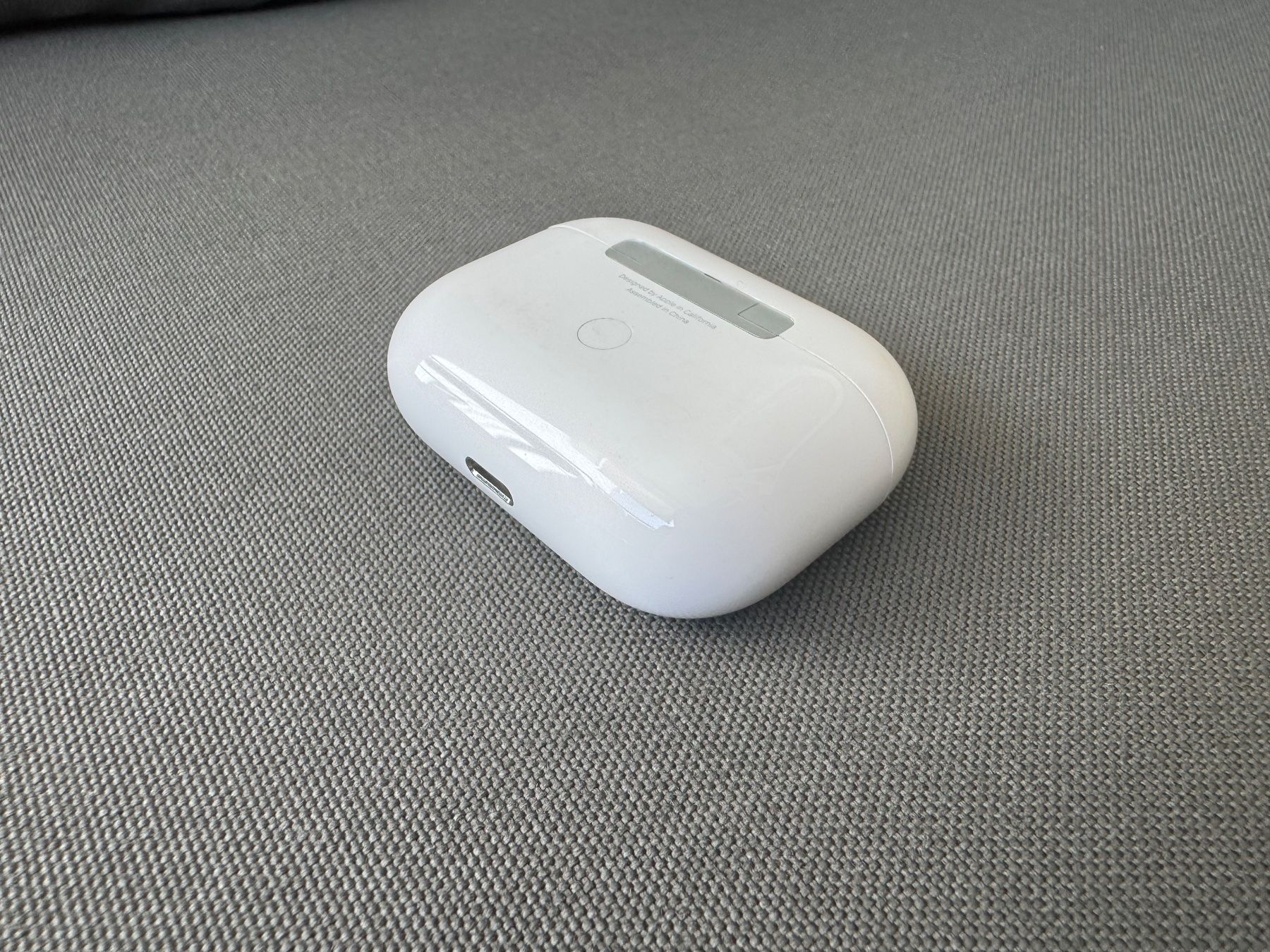 Apple Cuffie: Apple AirPods Pro – Usato da Lausanne venduto da Denis- 8