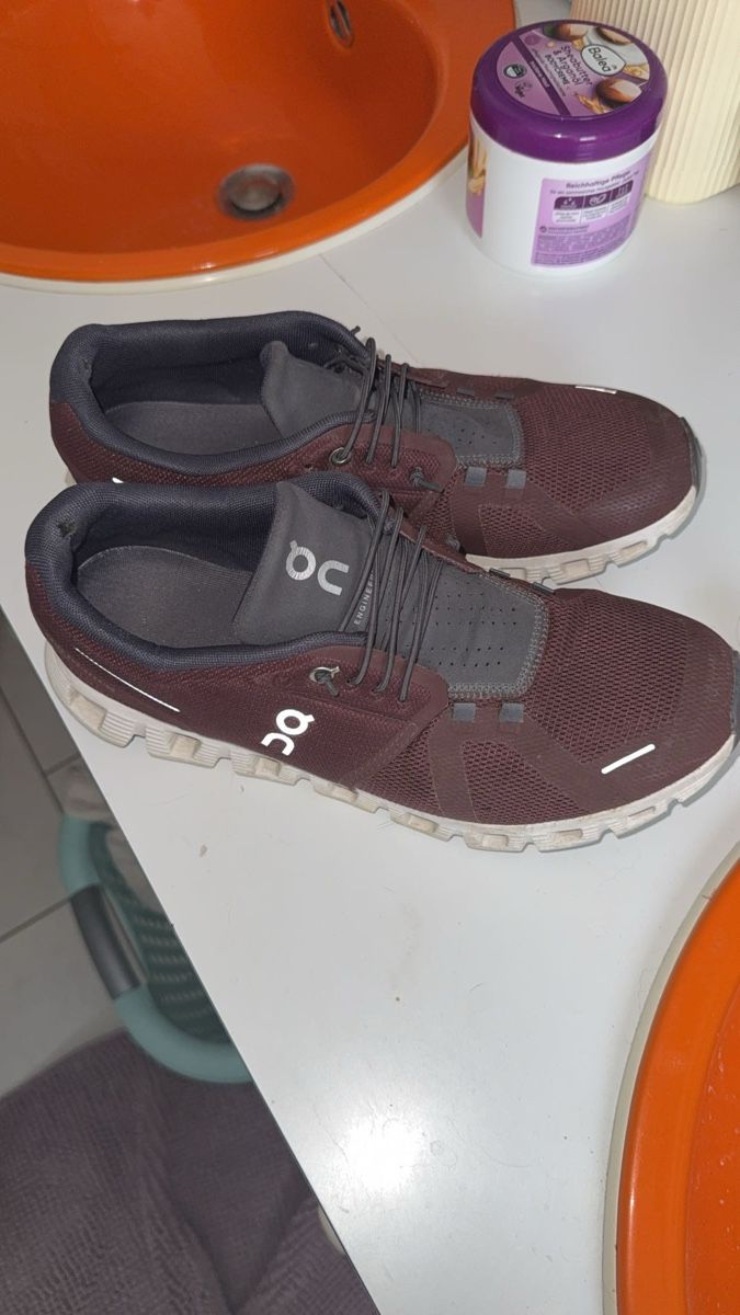 On Scarpe da donna: On schuh zu verkaufen – Usato da Gerlafingen venduto da ile_y9td