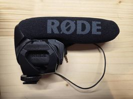Rode Videomic Pro mit Deadcat