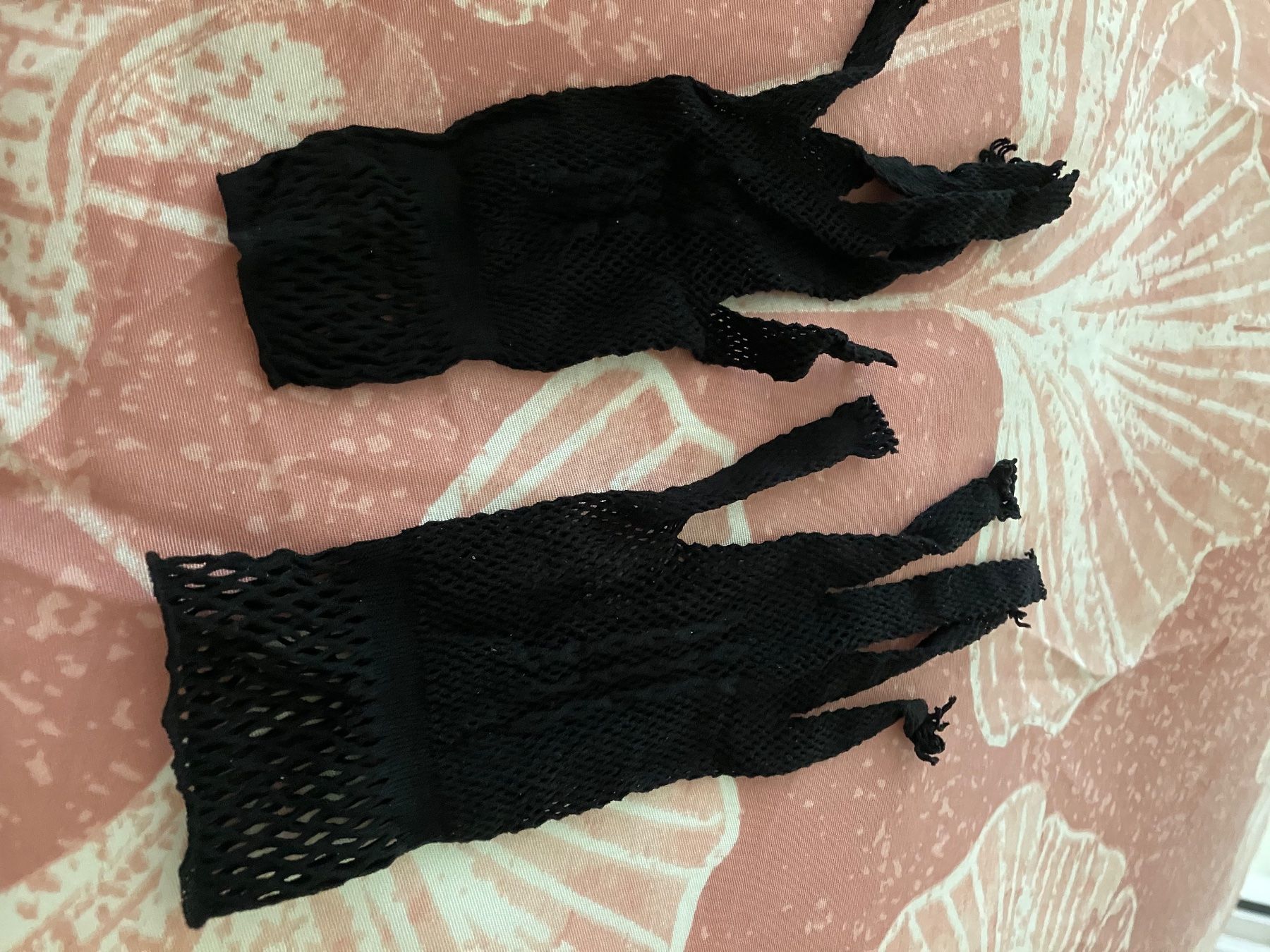Guanti & manicotti: Schwarze dünne Netz Fingerhandschuhe, elastisch, neu – Nuovo (secondo la descrizione) da Affoltern am Albis venduto da Dlotti 2