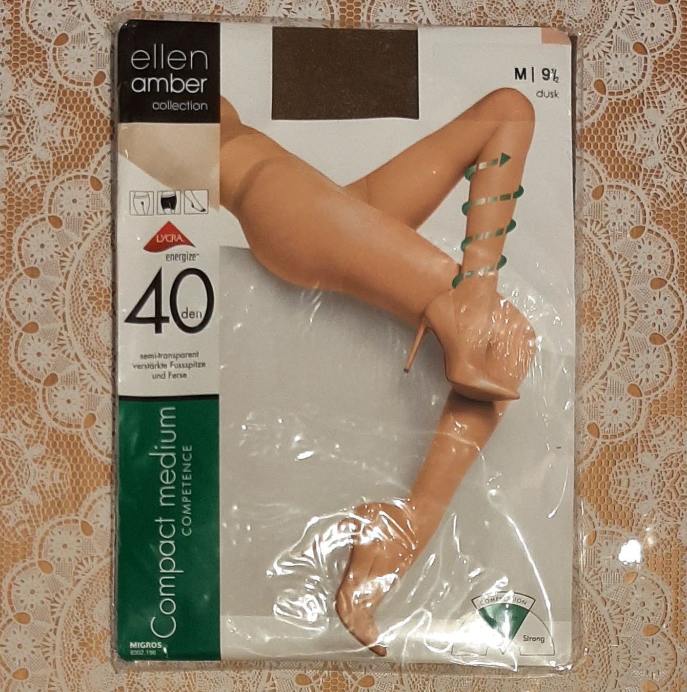 Ellen Amber Calze & Collant: Ellen Amber Compact Medium Strumpfhose 40den Gr.M Dusk – Nuovo e nell'imballaggio originale da Amriswil venduto da Celini3