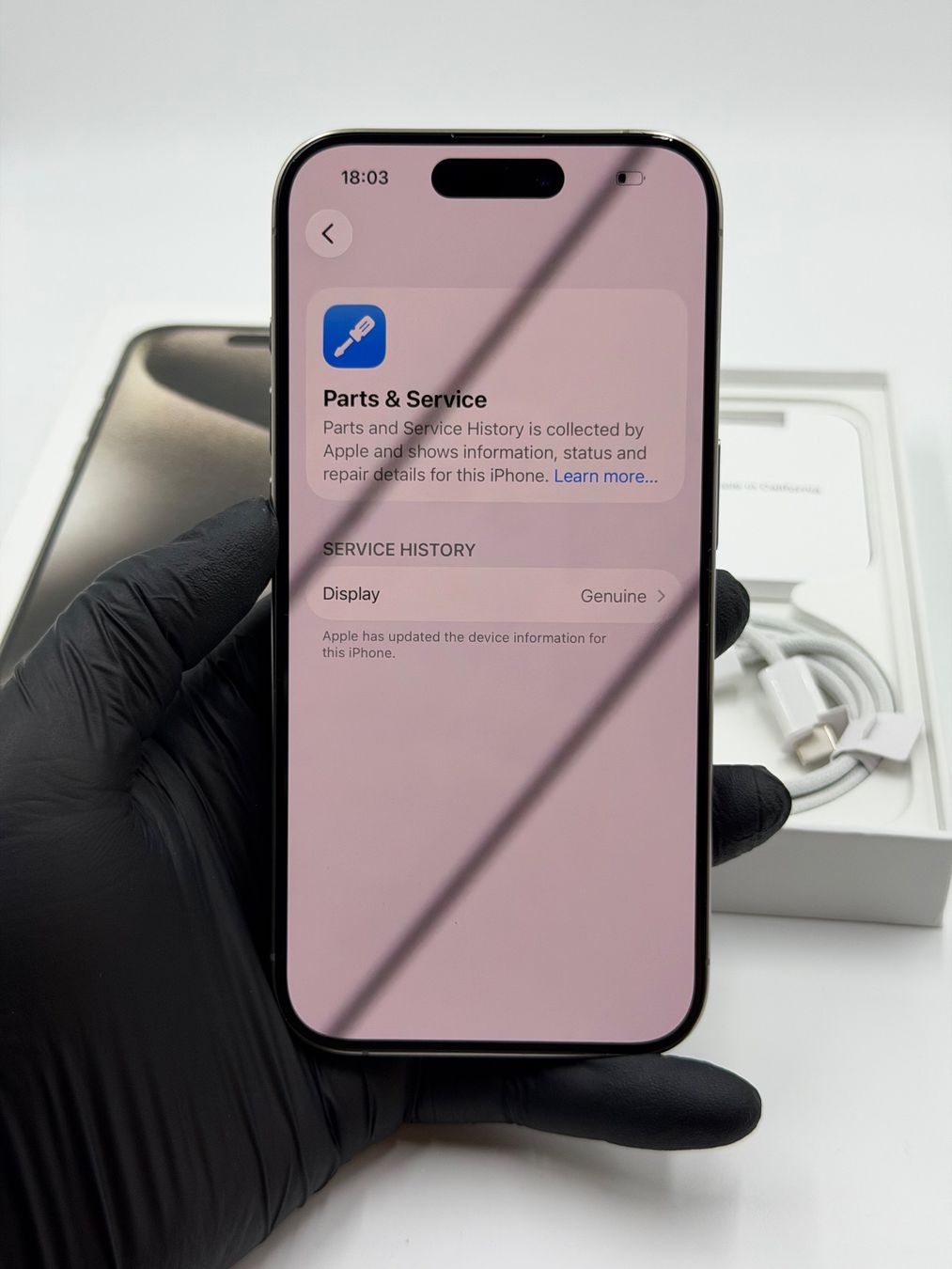 Apple Telefoni cellulari / Smartphones: Apple iPhone 15 Pro - 256 GB | Wie neu – Usato da Chur venduto da ReplaceHub 8