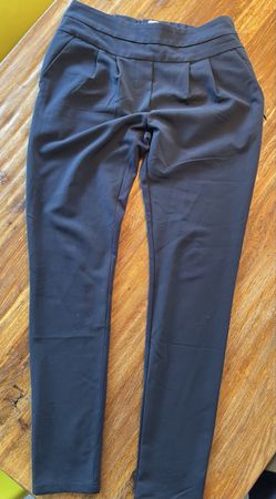 schöne, leichte Hose von  coster copenhagen Gr. 36