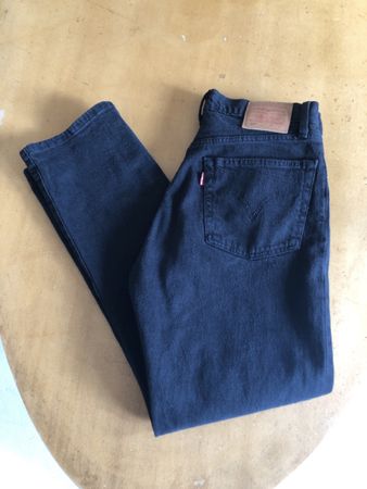 Levis 501 crop schwarz