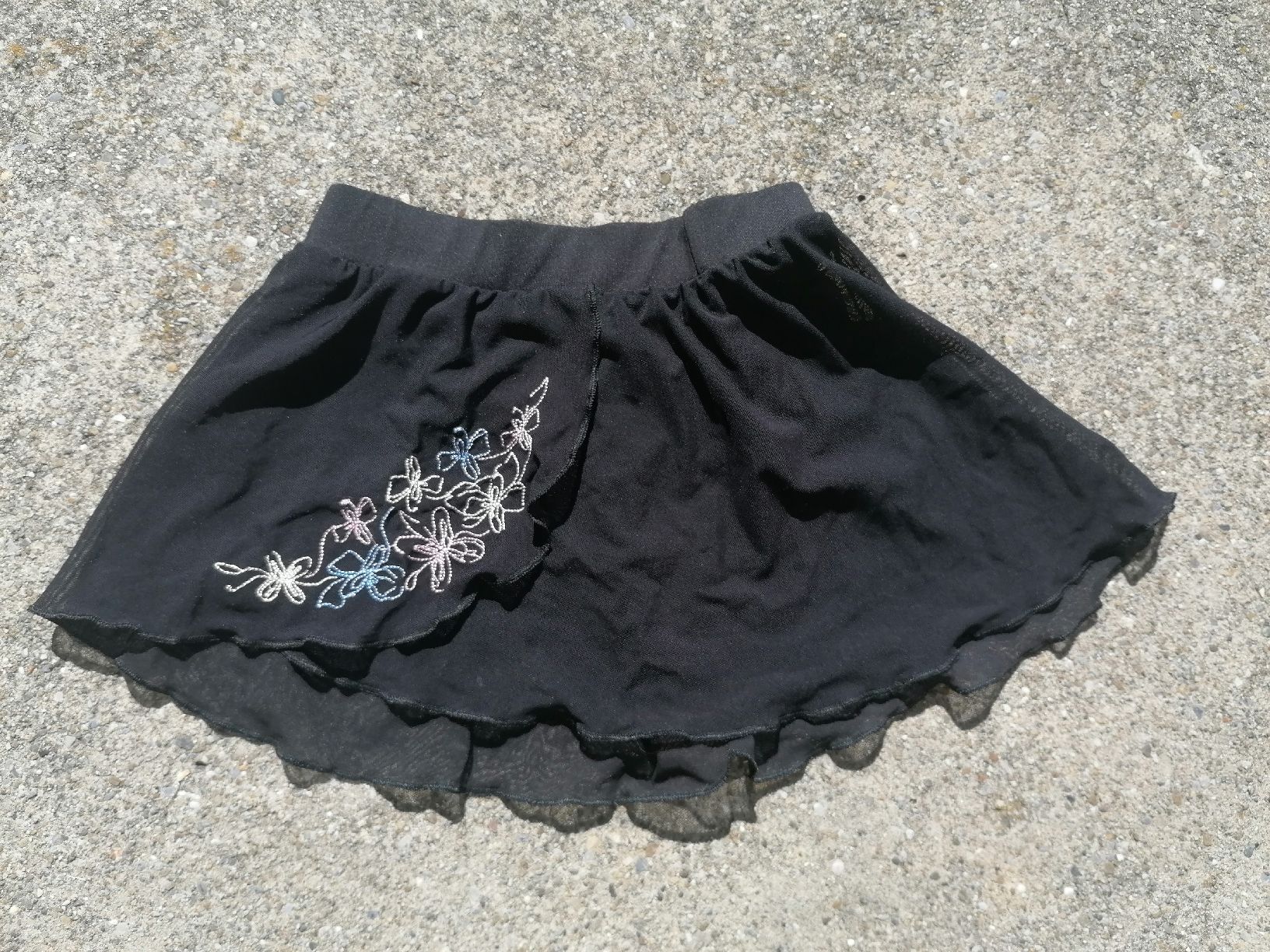 Bloch Lotti & Set di vestiti: BLOCH Ballet kleider + Balletschuhe Gr. 5-6 J. – Usato da Fribourg venduto da mwe_5jm2