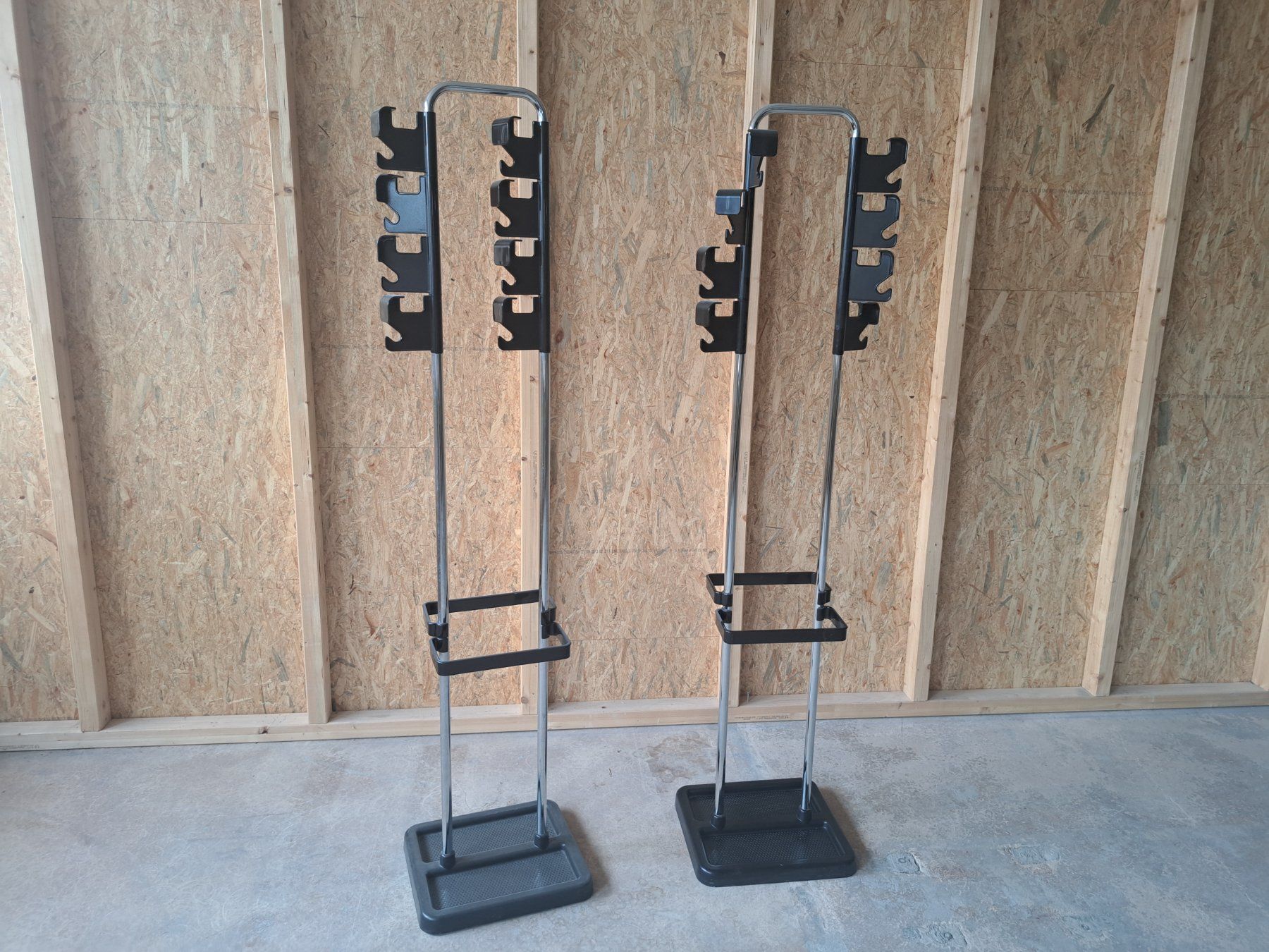 Porte manteau: 2x Manade Designer Garderobe Italien – D'occasion à Belp par deal-now