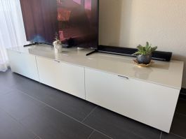 TV-Board sand Hochglanz mit Schubladen guter Zustand