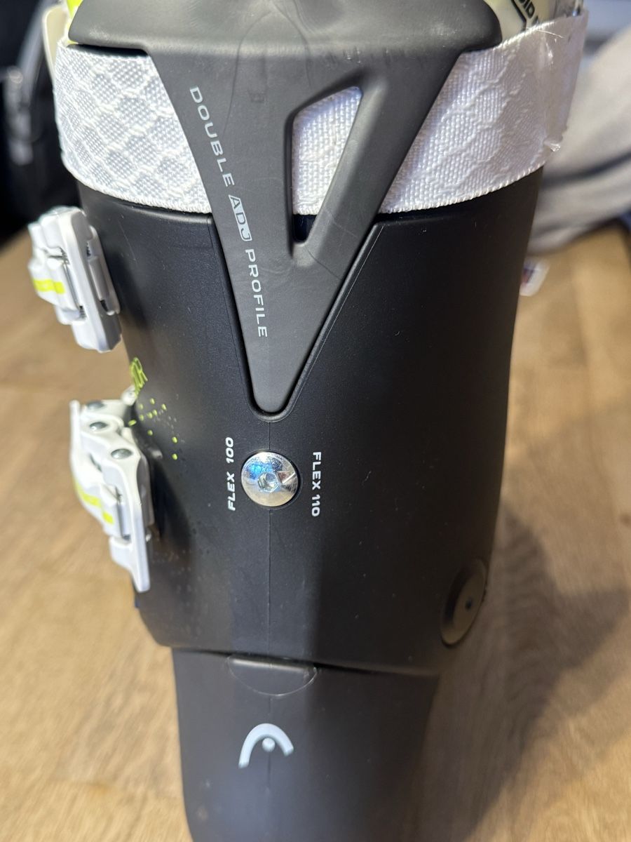 Head Damenschuhe: Skischuh Head Vector RS 110 inkl. Skischuhtasche – Neu (gemäss Beschreibung) aus Thun von Topmat 9