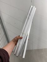 Weisse Kleiderständeraufsätze, Kunststoff