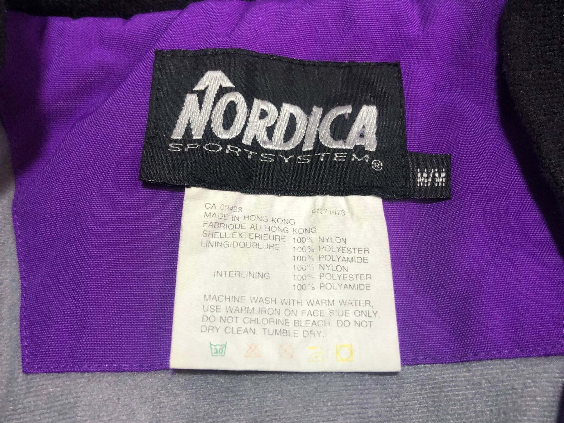 Giacche: Vintage 90s Nordica jacket size L – Usato da Zürich venduto da le_souk 6