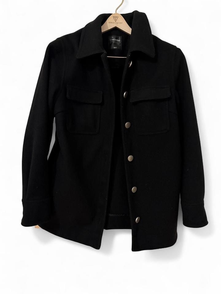 Cappotti: black chicorée button up coat with pockets, size s – Usato da Winterthur venduto da hachiscutecloset 2