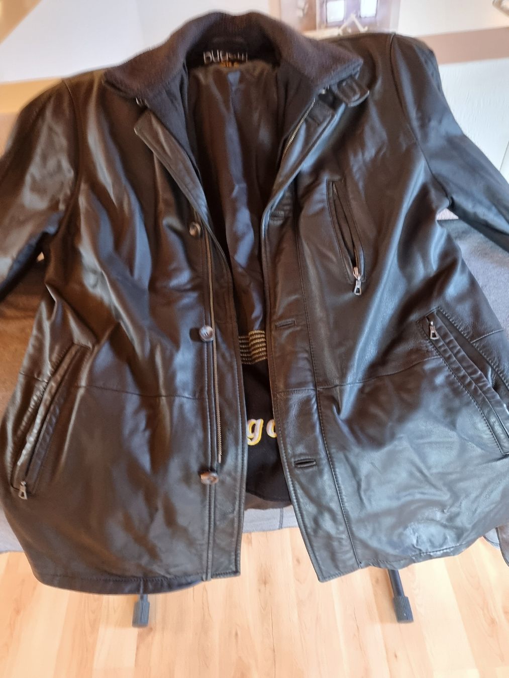Bugatti Cappotti: Bugatti Lamm Nubuk Ledermantel Gr. XL – Usato da Untersiggenthal venduto da Mando2008 2