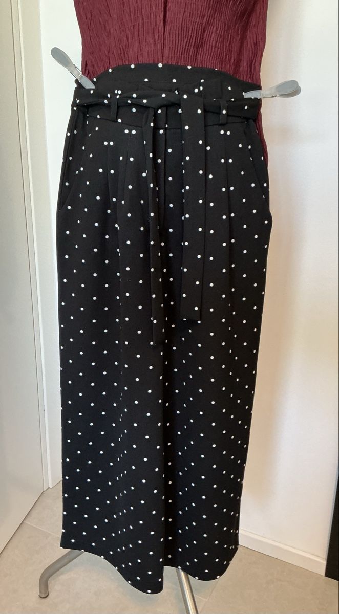 Pantaloni: Pantaloni diritti a pois – Usato da Magadino venduto da ber_6kbt