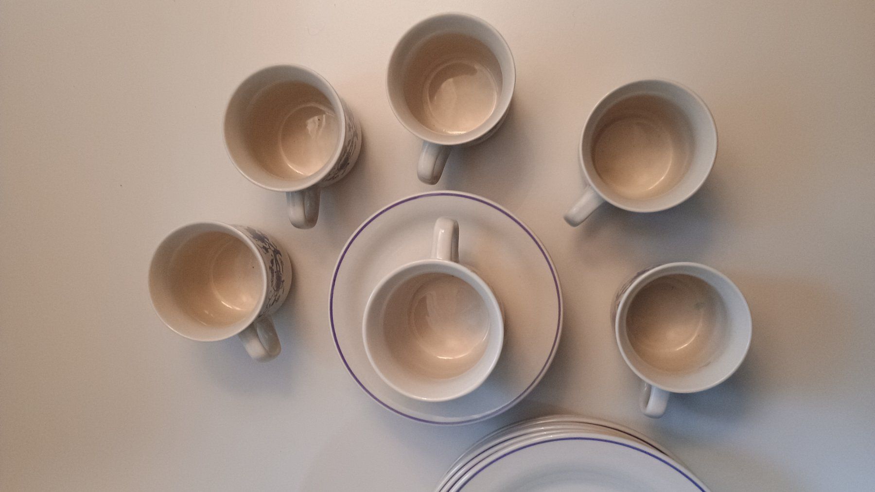 Set di piatti: Kaffeeservice (neu) – Nuovo (secondo la descrizione) da Rothrist venduto da GIWALD 4