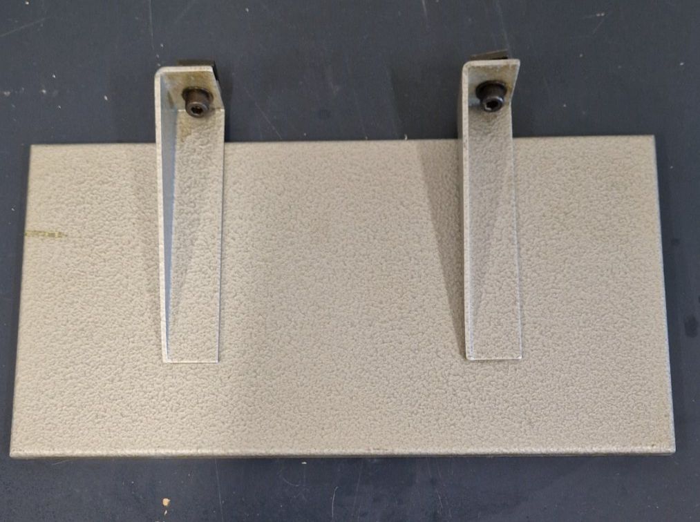 Schaublin Altro per industria metallurgica: Schaublin 102, tablette pour banc – Usato da Les Acacias venduto da toolmeca 3