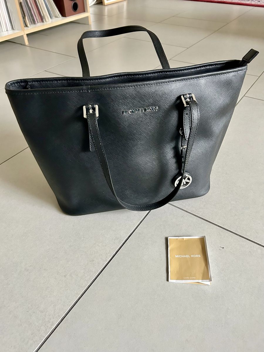 Michael Kors Taschen für Damen: Michael Kors Handtasche – Gebraucht aus Zürich von cam_dt8r 1