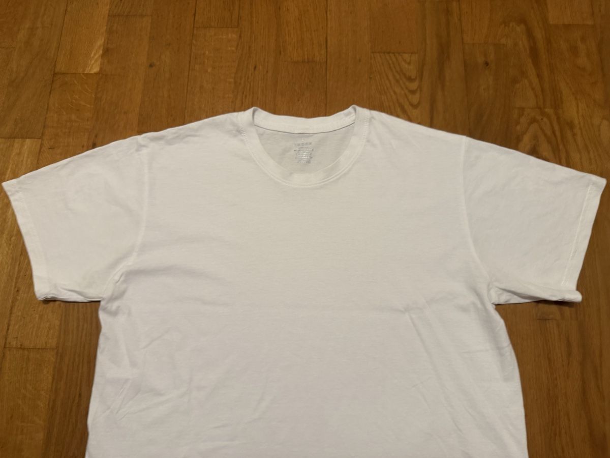 T-Shirts: weisses Basic Tshirt Grösse L. Neu. – Neu (gemäss Beschreibung) aus Adliswil von StephanieAnnina 1