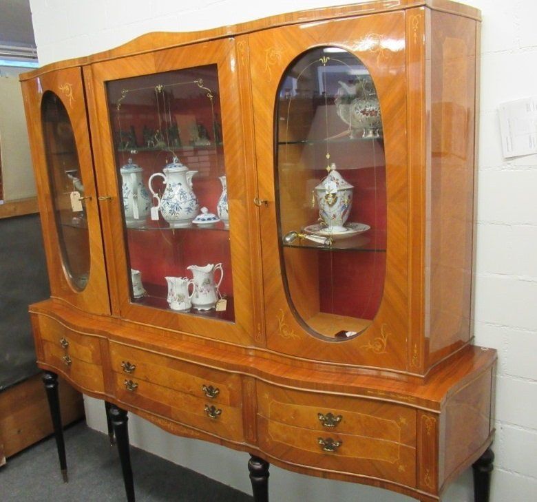 Vetrine: Wunderschönes Büffet Vitrine im Roccoco  Stil – Usato da Flums venduto da Flumsantik 1