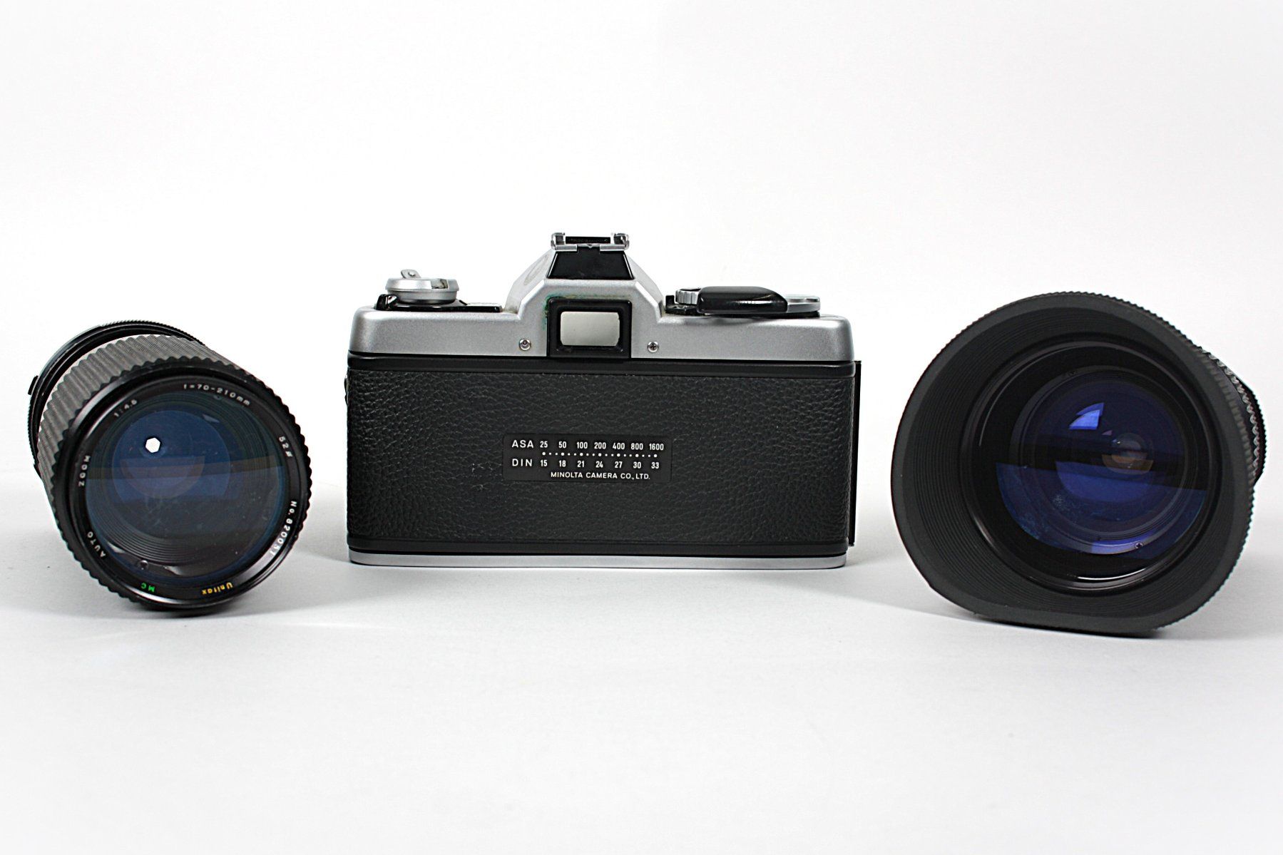 Minolta Appareil photo: MINOLTA Kamera, 2 Objektive, Blitzlicht und Tasche – D'occasion à Zollikofen par Restwert_Zollikofen 1
