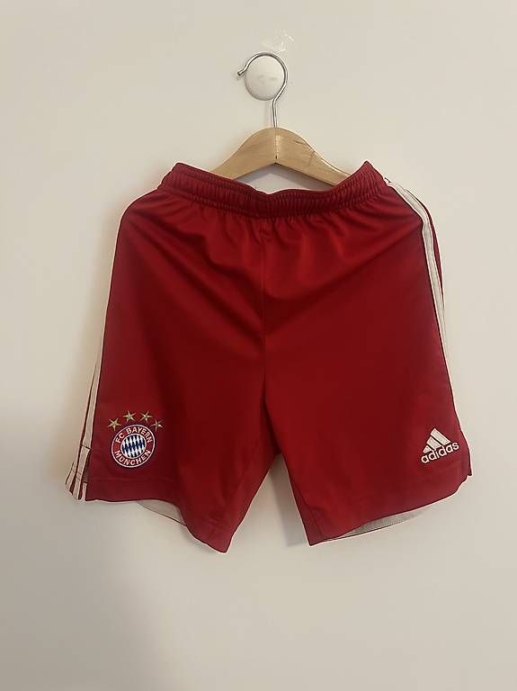 Leibchen & Hosen: Maillot de football  – Gebraucht aus Savigny von Rafael_Frach 3