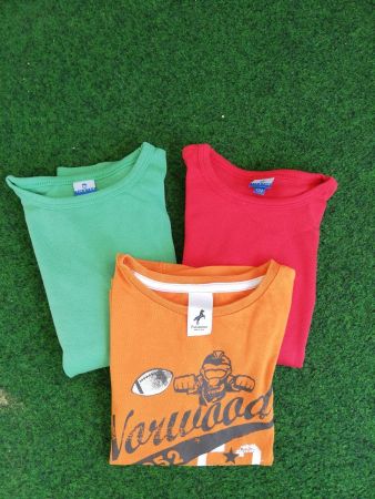 2 TShirt Langarm Grösse 122 NEU +1Gratis