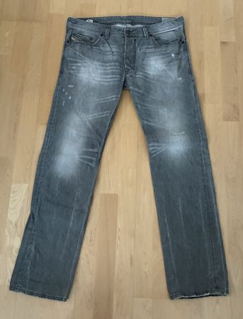Diesel Safado Regular Slim Straight Jeans W36 L32 Grau