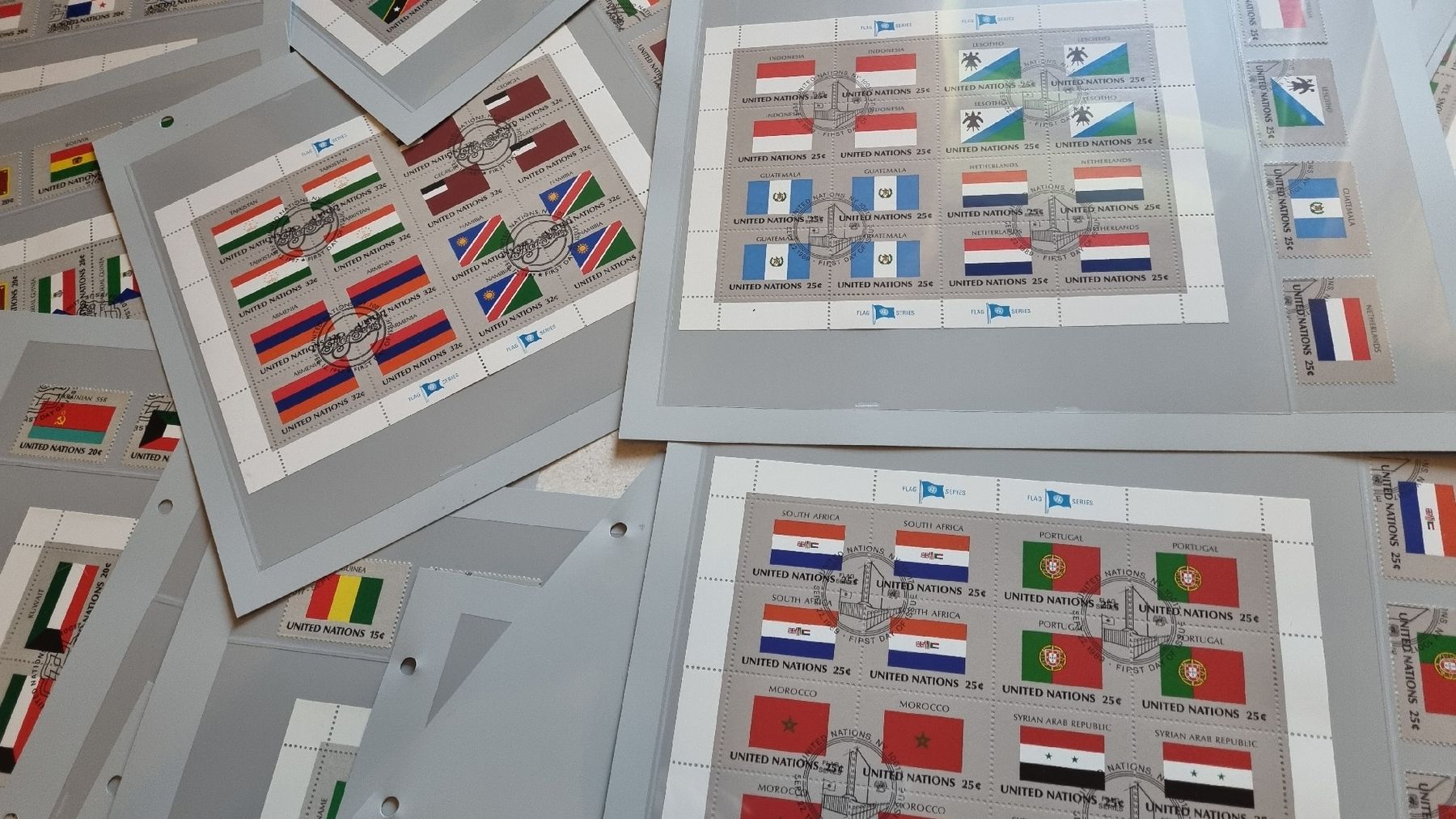 Tutti i francobolli: TOP SAMMLUNG: UN - MARKEN + BOGEN – Usato da Heimenschwand venduto da rog_p7h9 3