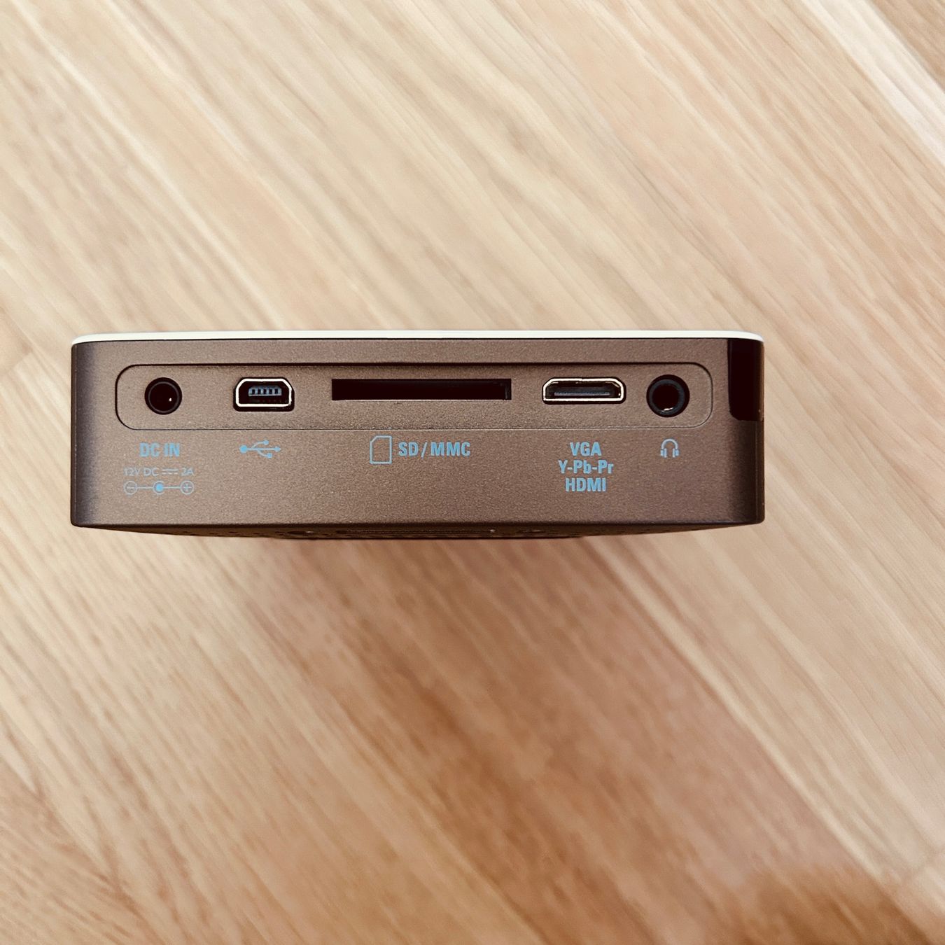 Philips Proiettori: Philips Pico Pix Minibeamer – Usato da Wimmis venduto da Cite 4