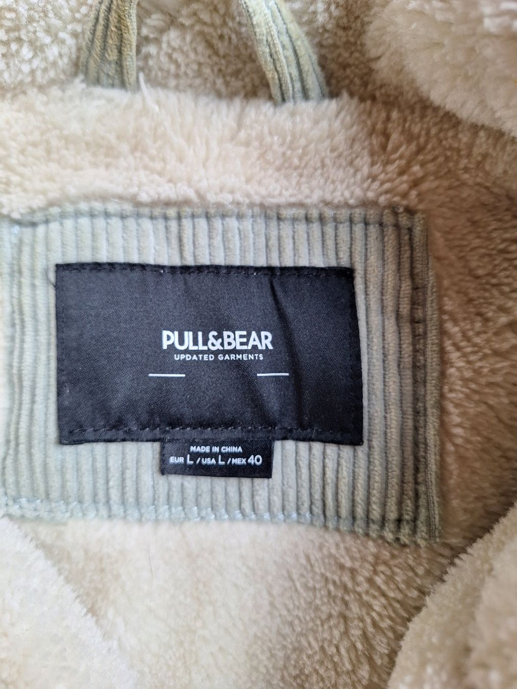 Pull&Bear Giacche: Kuschelige Jacke PULL&BEAR Gr. L, neuwertig – Usato da Dörflingen venduto da cra_5rv7 2