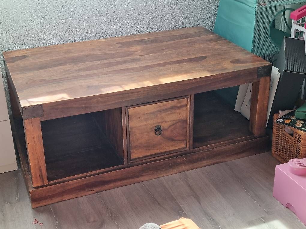 Tische: Table basse en bois massive avec 2 bacs – Gebraucht aus Charrat von ms6_ff2y