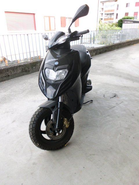 Scooter: Piaggio Typhoon 125  Vespa – Difettoso da Nottwil venduto da Boskop5