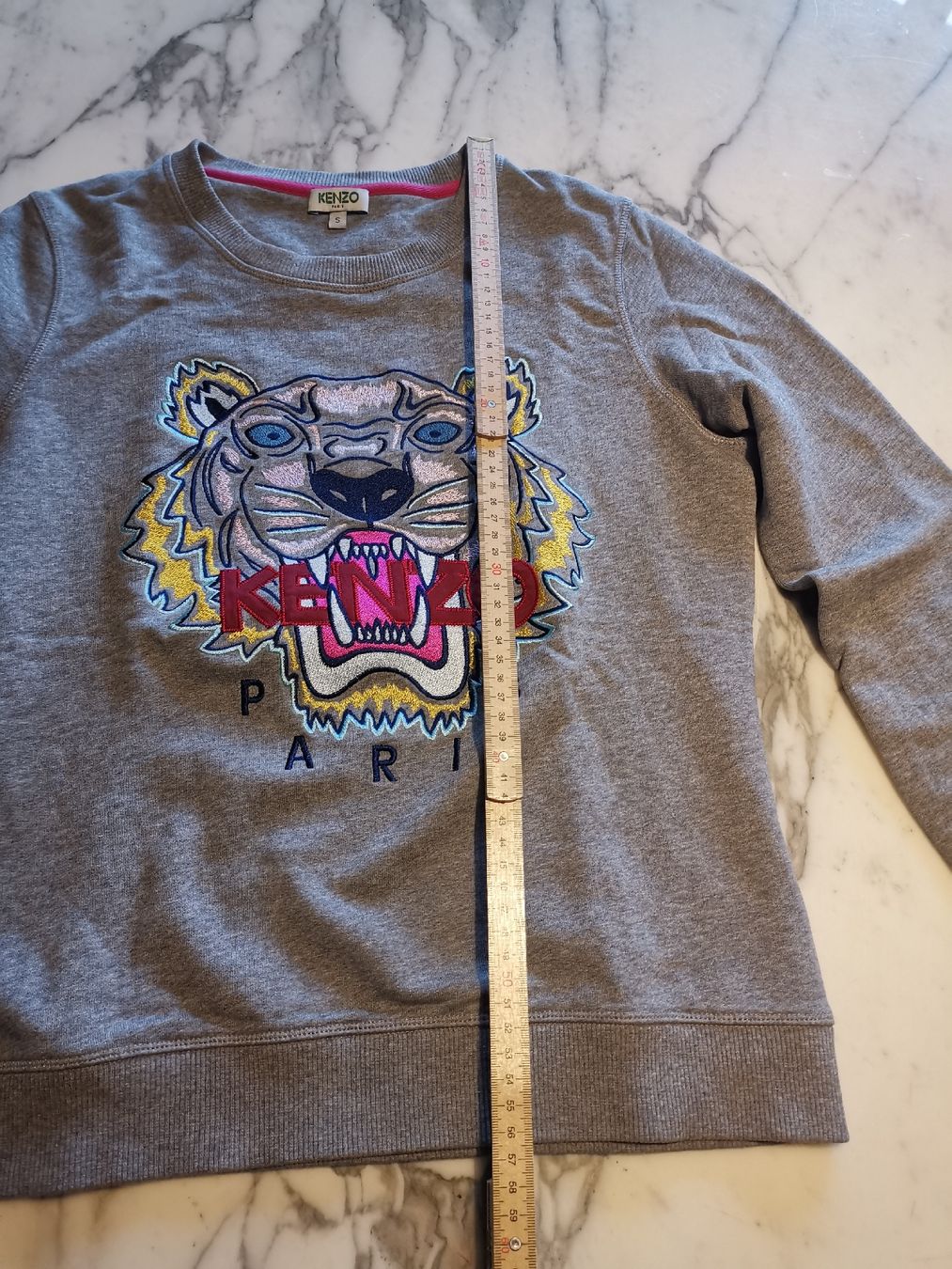Kenzo Pulls & Sweat-shirts: Kenzo Tiger Baumwoll Pulli  – D'occasion à Uerikon par pink_flamingo 6