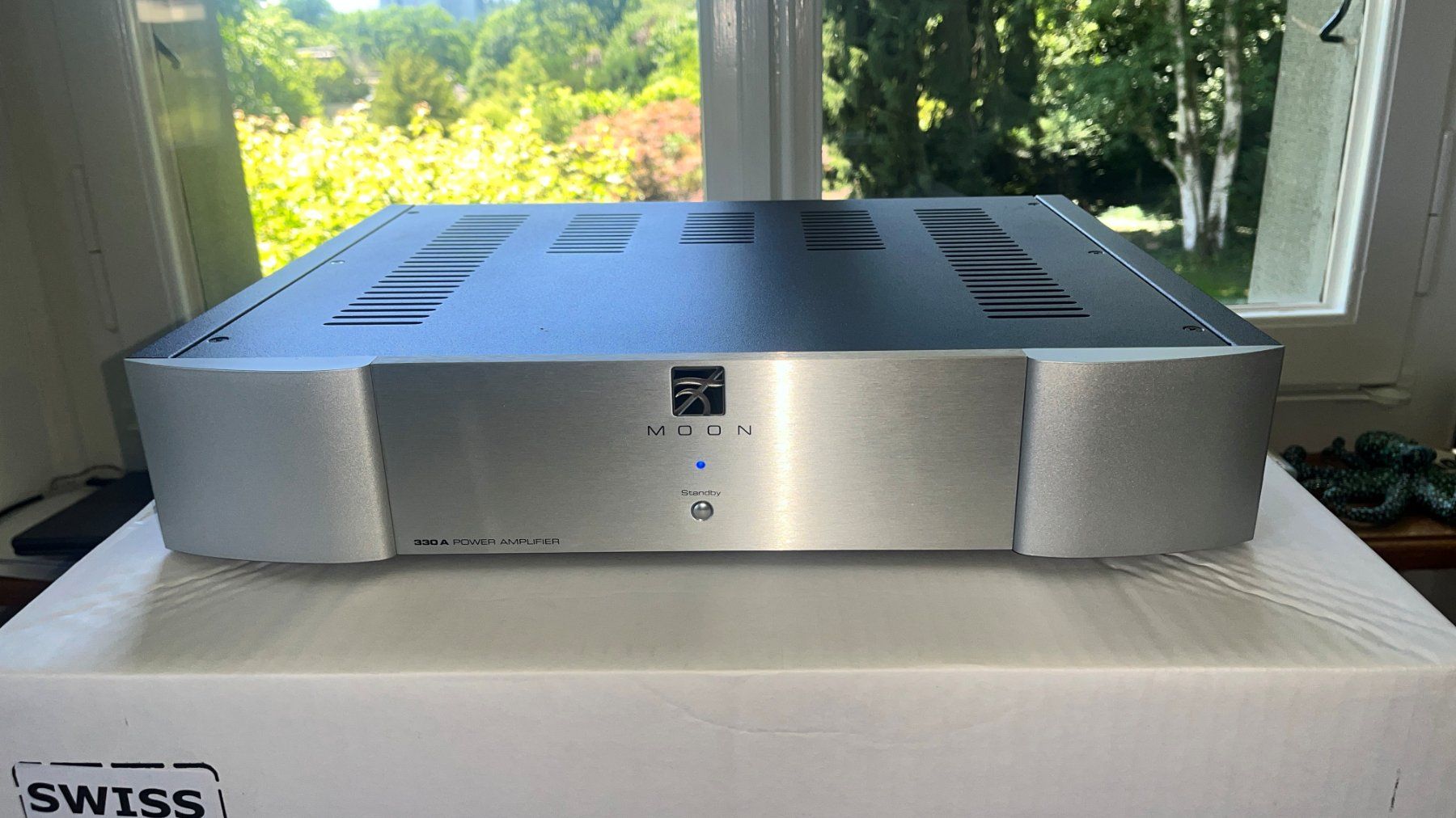 Amplificatori: Highend Verstärker Moon 330A, silver – Usato da Bern venduto da myrona 1