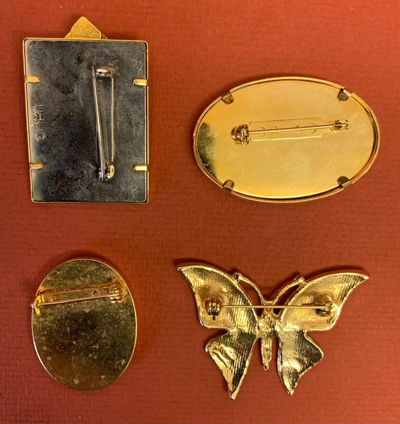 Spille & Fermagli: 4 Broschen  -  Modeschmuck  - teils vergoldet – Usato da Gundetswil venduto da Egro100 1