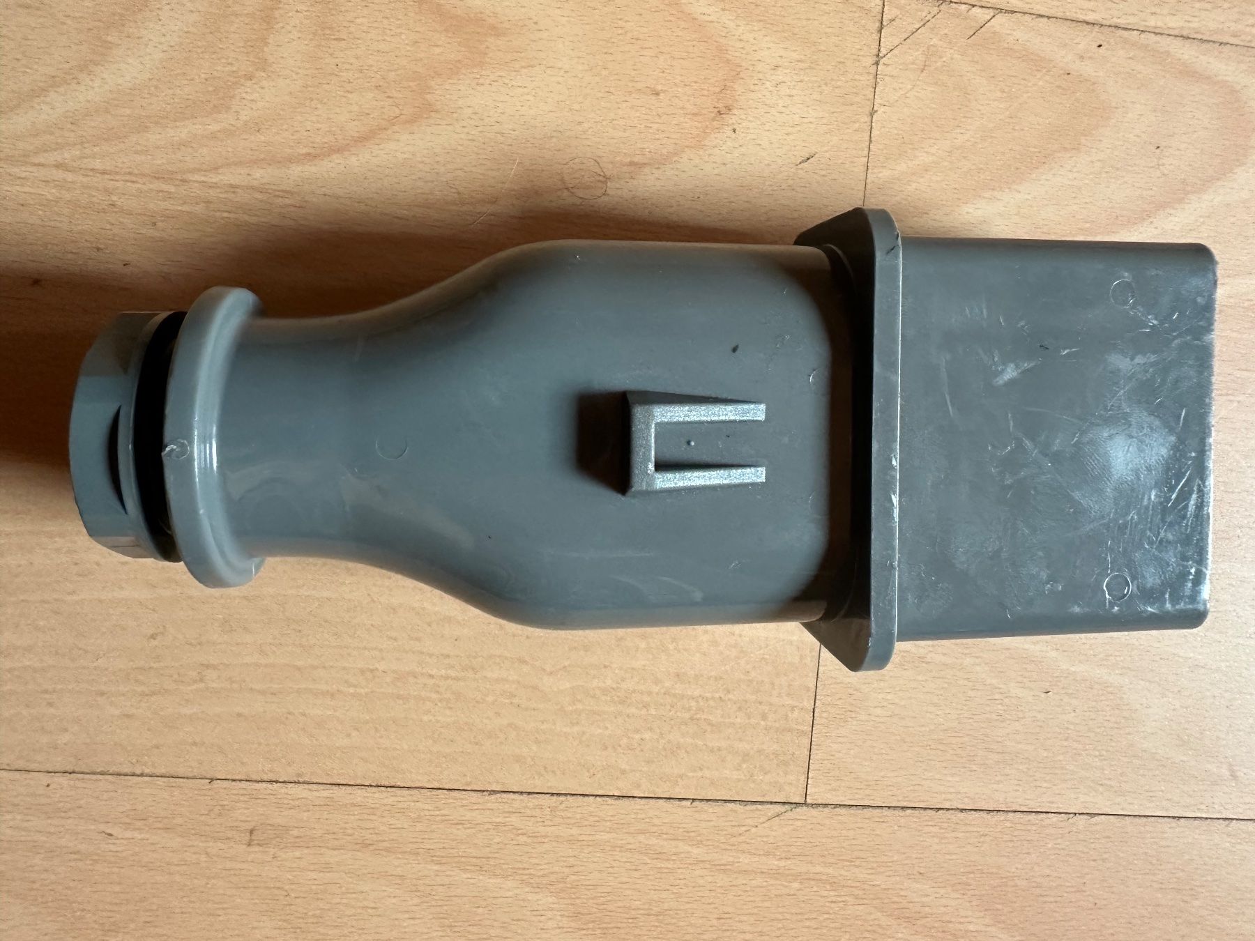 Spine: J25/4 Poliger  Stecker Industrie CMC – Usato da Huttwil venduto da Bolpa 3