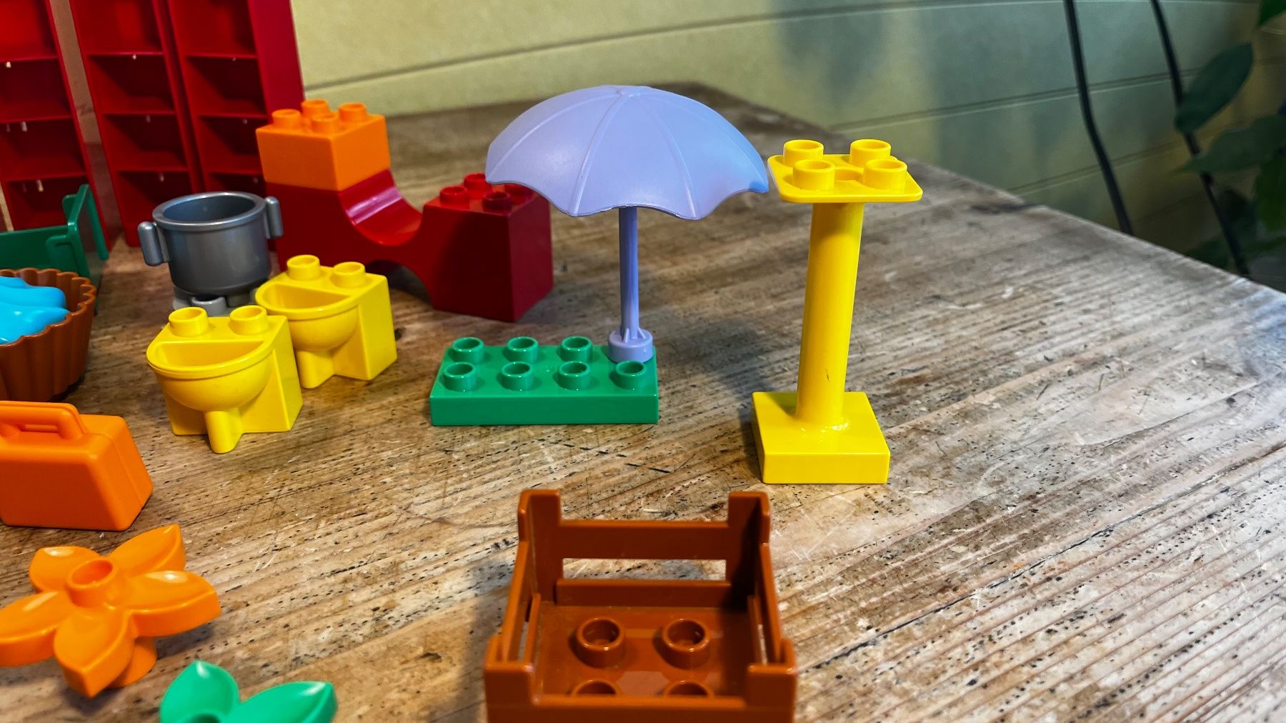 Lego Statuette: LEGO Duplo Villa Hausteile – Usato da Ennetbaden venduto da teo_yg9s 8