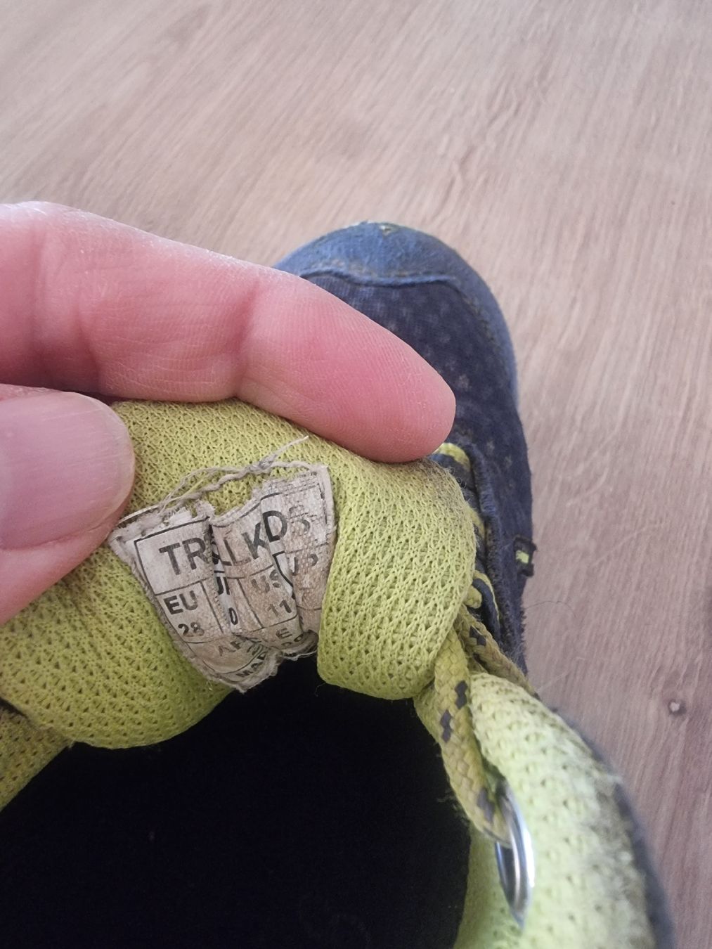 Scarpe per ragazzi: wanderschuhe gr 28 – Usato da Busswil BE venduto da Binchenbeetli 2