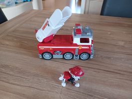 Paw Patrol Feuerwehrauto mit Figur Marshall gebraucht.