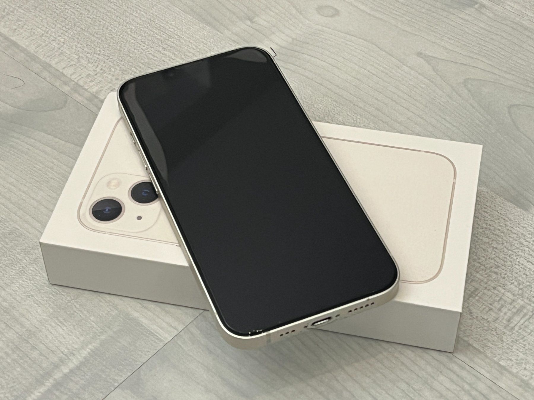 Apple Handys / Smartphones: iPhone 13 128GB weiss, keine Kratzer – Gebraucht aus Bremgarten AG von Jessi169 4