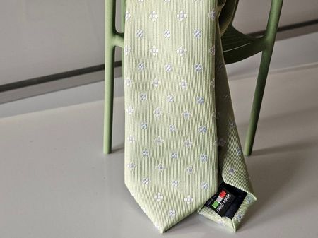 Krawatte gewoben neu und originalverpackt grün