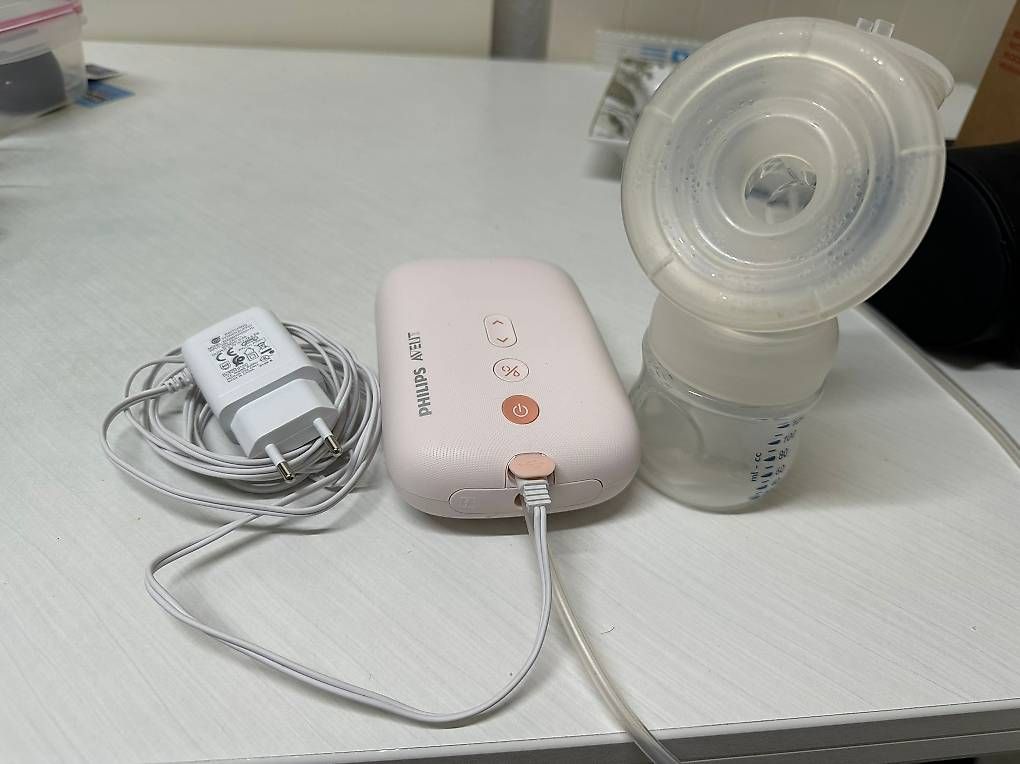 Philips Accessori per l’allattamento: Philips Avent Tire-lait électrique SCF395 – Usato da Sonceboz-Sombeval venduto da michael.l 1
