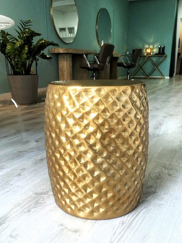 Tavoli: Table d'appoint cylindrique en metal dore avec relief – Usato da Zürich venduto da rid_2trw