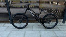 Santa Cruz V10 mit CHRIS KING
