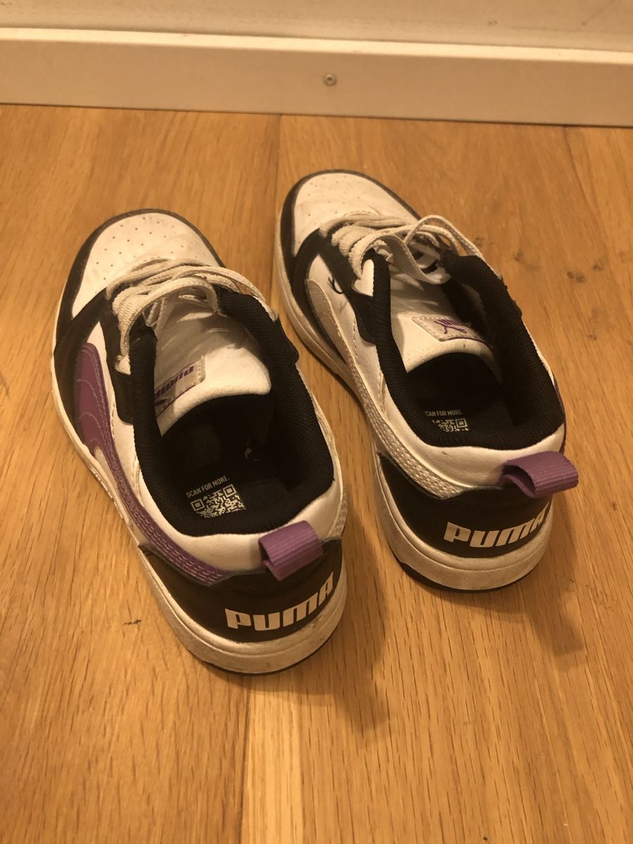 Scarpe per ragazze: Puma Sneakers Grösse 32 – Usato da Riehen venduto da simste25 1