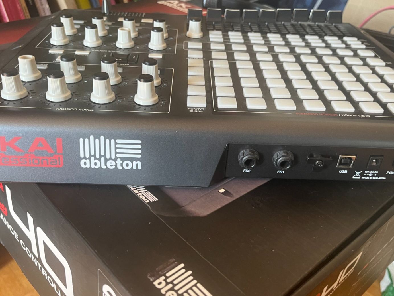 Ableton Musikinstrumente: AKAI APC40 Ableton Controller, ohne Netzteil, gebraucht – Gebraucht aus wald zh von soniq 2