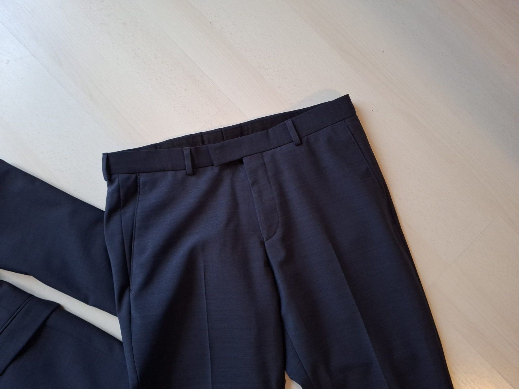 Completi: Strellson Anzug NWT Gr. 48 – Usato da Walterswil SO venduto da Mama_noel 6