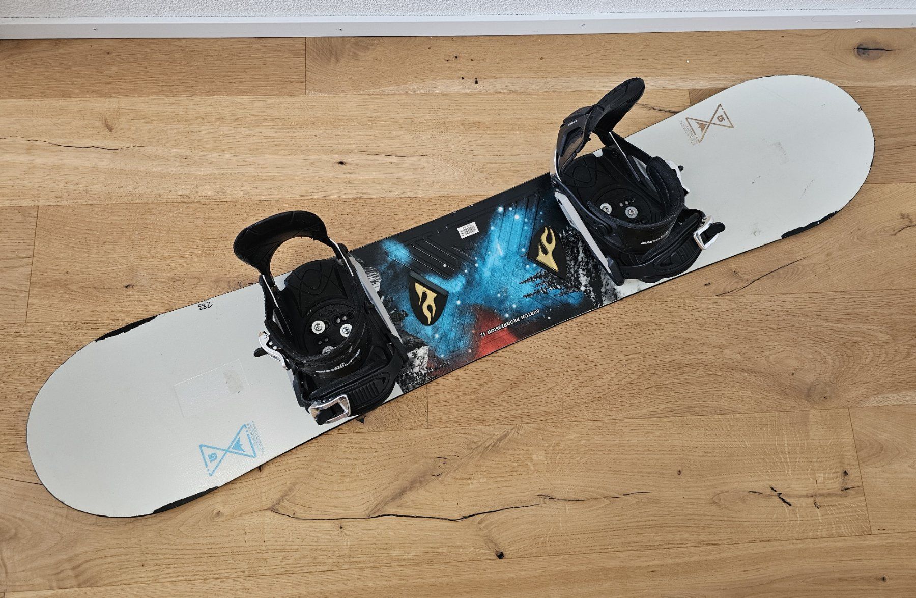 Burton Board: BURTON PROGRESSION 142, ROCKER, mit OBSCURE Bindung S/M – Usato da Aarau Rohr venduto da Mmiracle 4