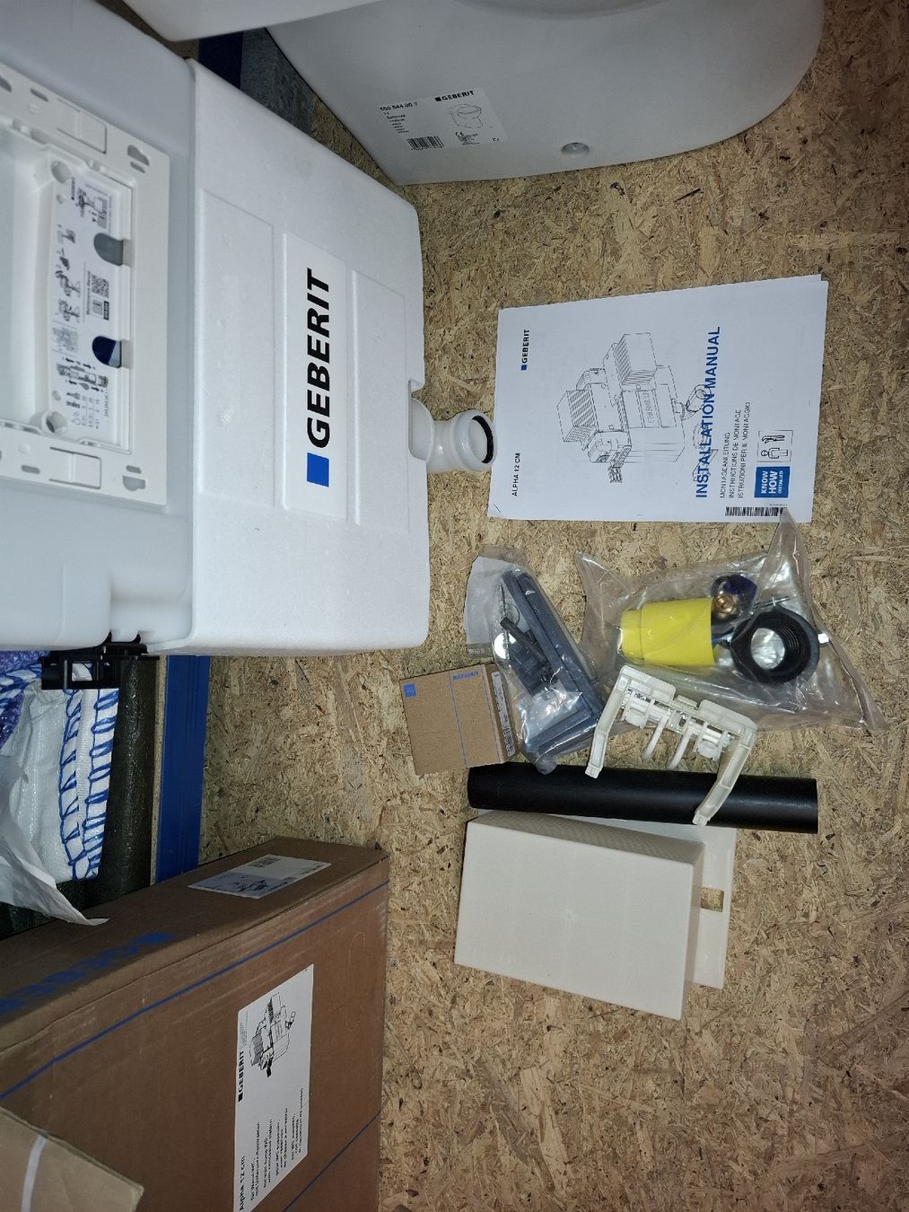 Geberit WC: Lagerräumung Standwc Spûhlkasten Geberit – Usato da Tuggen venduto da Sani-liquidation 2